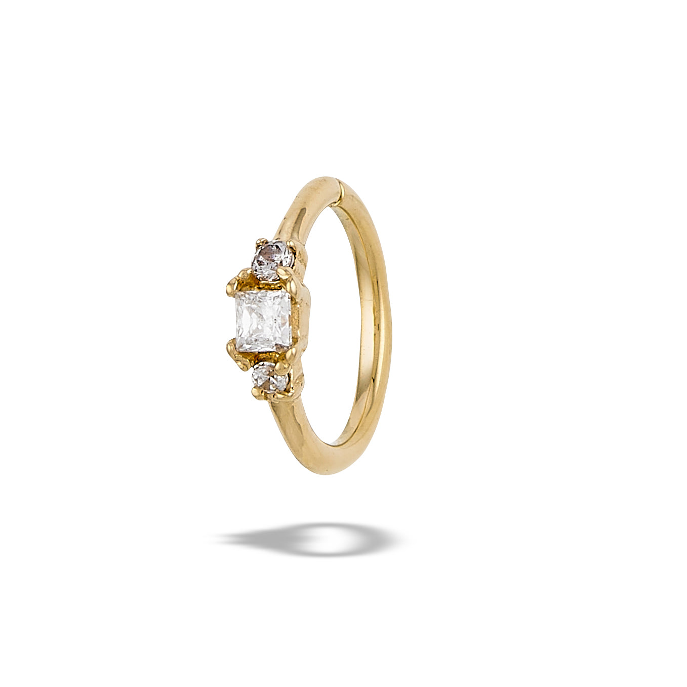 CLASSY RING